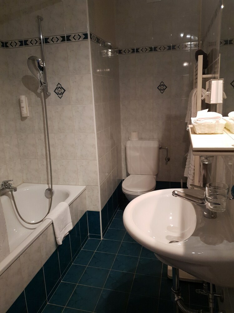 Hotel Touring Au Lac
