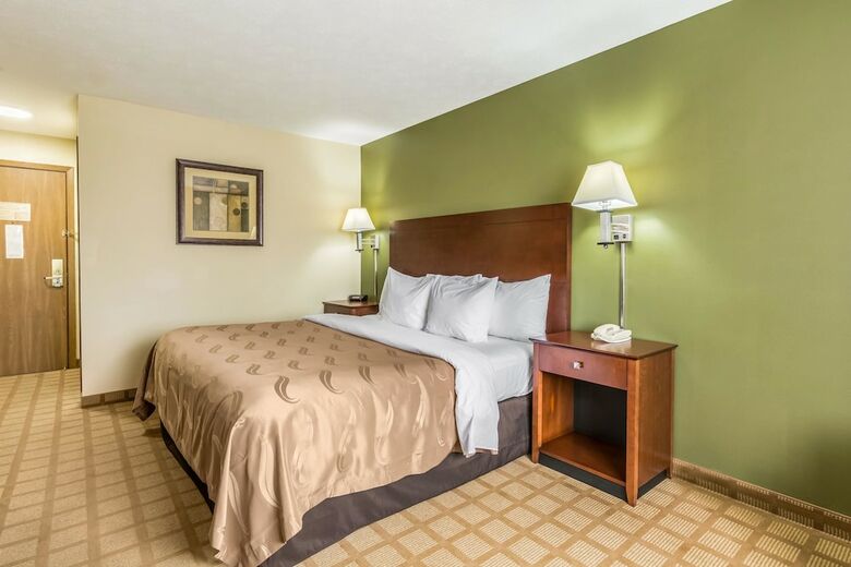 Hotel Quality Inn I-74 Batesville