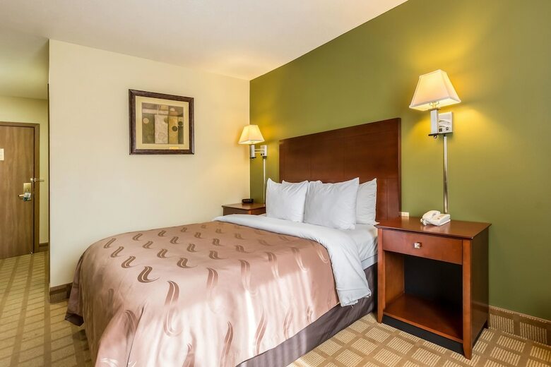 Hotel Quality Inn I-74 Batesville