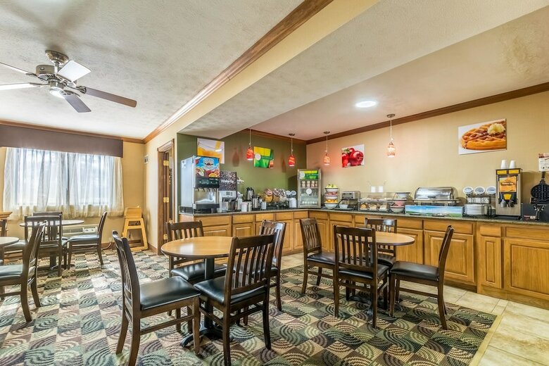 Hotel Quality Inn I-74 Batesville