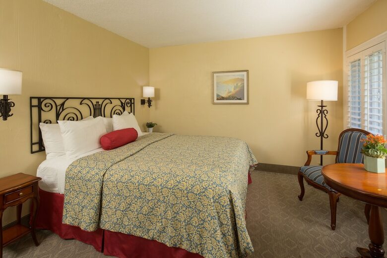 Hotel Normandy Inn