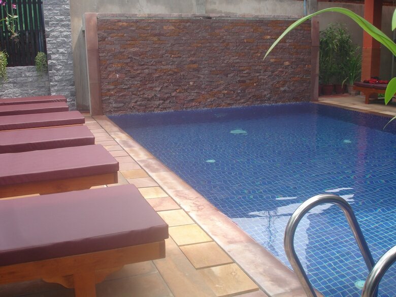 Hotel Jasmine Lodge