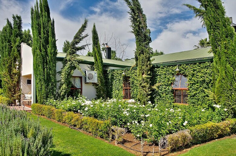 Agroturismo Berluda Farmhouse & Cottages