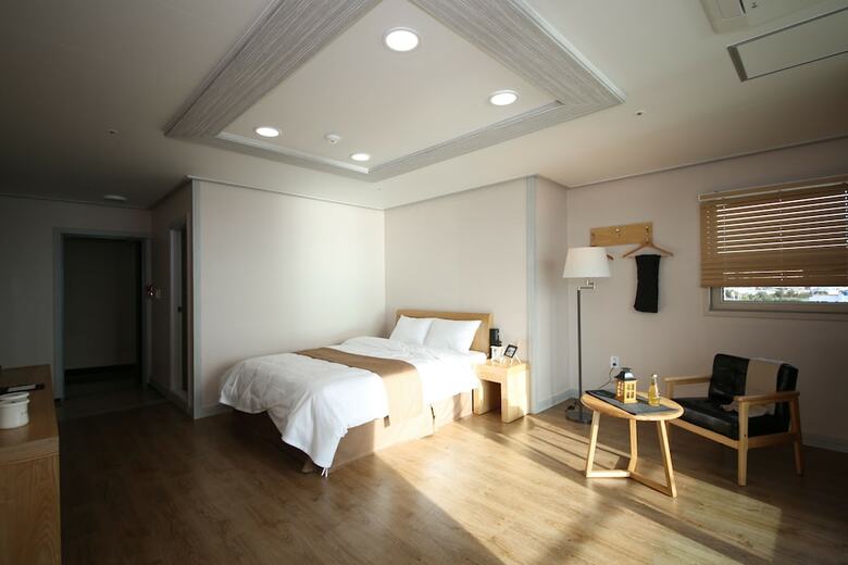 Hotel Aroha