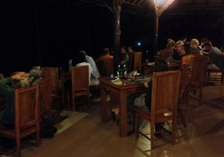 Hotel Karang Sari Guesthouse & Restaurant