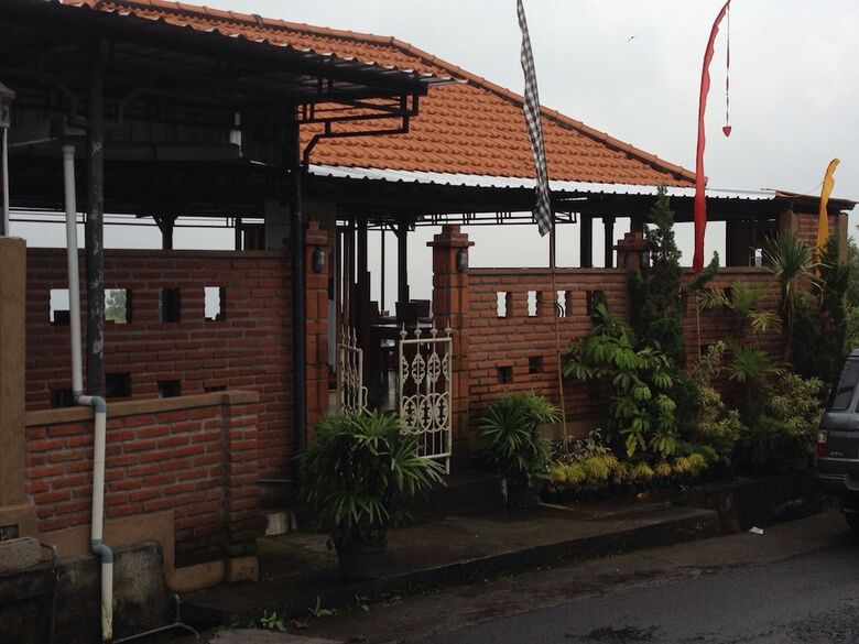 Hotel Karang Sari Guesthouse & Restaurant