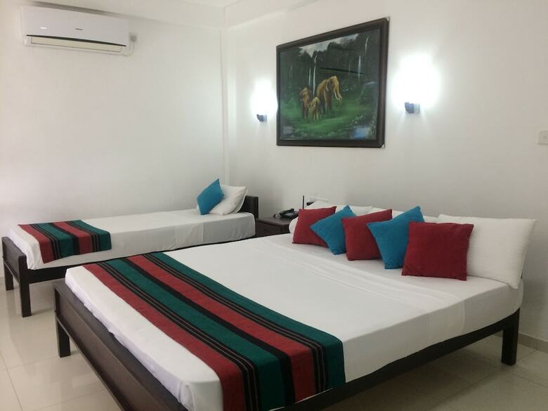 Hotel Oruthota Chalets