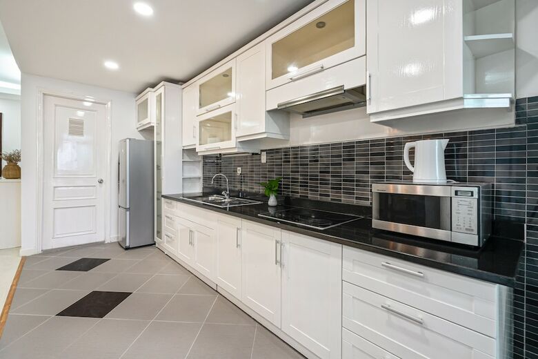 Aparthotel Holo Alex House Saigon - Serviced Homestay