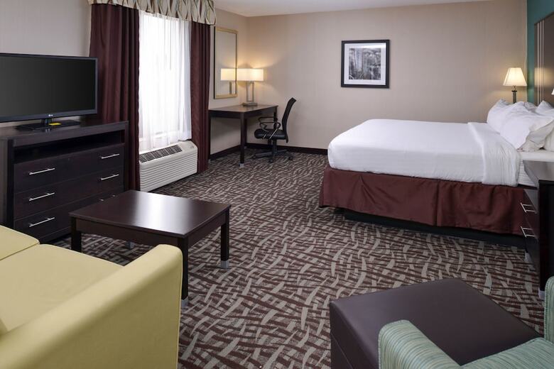 Hotel Holiday Inn Express & Suites North Lima