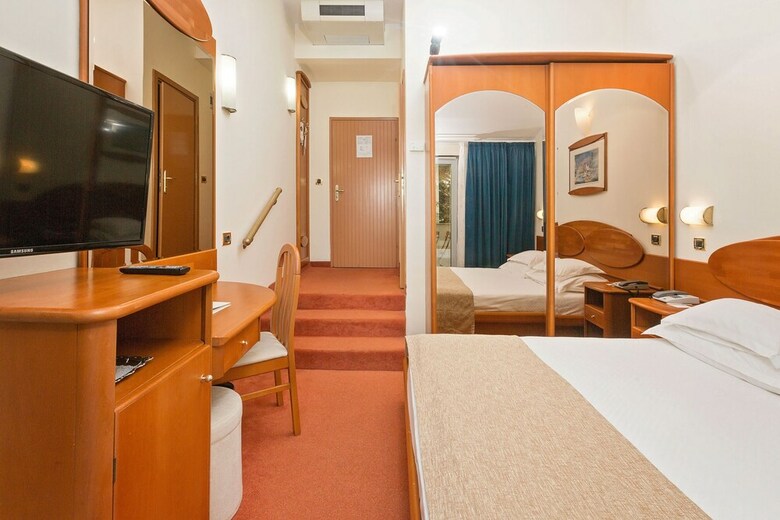 Hotel Villa Galijot Plava Laguna