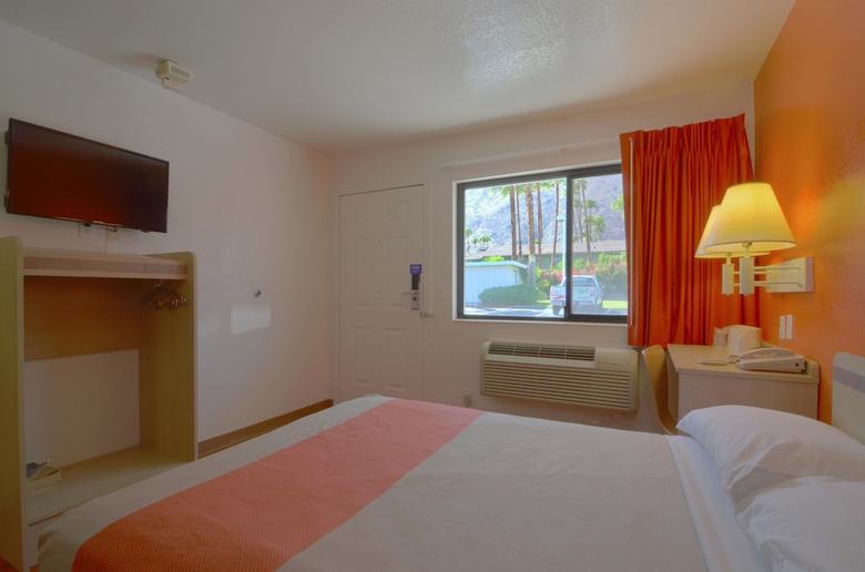 Motel 6 Palm Springs East-e Palm Canyon