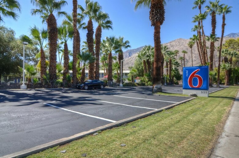 Motel 6 Palm Springs East-e Palm Canyon