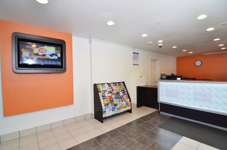 Motel 6 Palm Springs East-e Palm Canyon