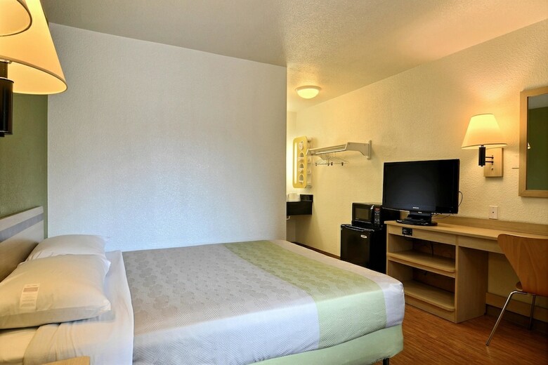 Motel 6 Tumwater, Wa - Olympia