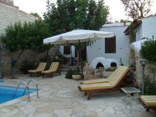 Apartamento Avalon Traditional Village Houses