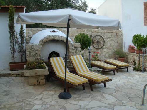 Apartamento Avalon Traditional Village Houses