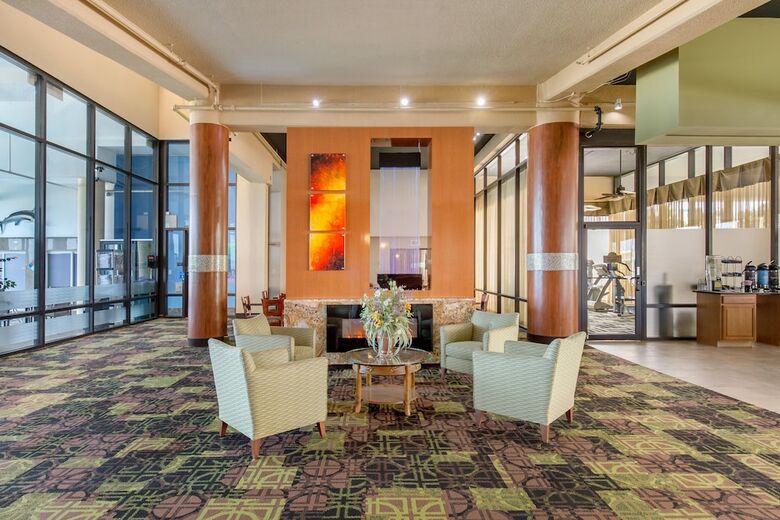 Hotel Comfort Inn & Suites Virginia Beach ? Oceanfront