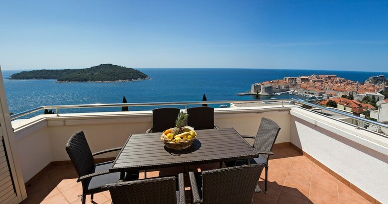 Apartamentos Penthouse The Best Old Town View