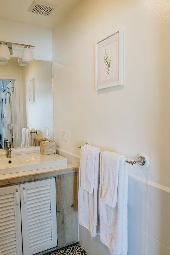 The Beach House Boutique Hotel
