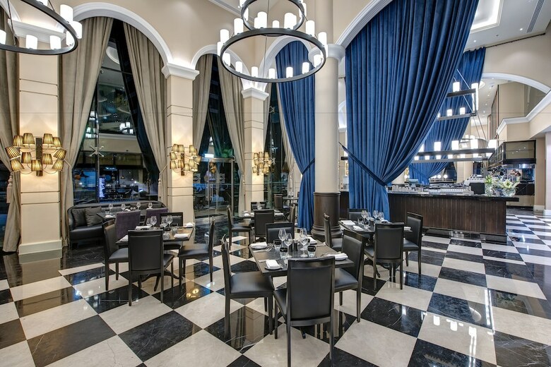 Dukes The Palm, A Royal Hideaway Hotel