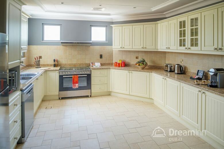 Dream Inn Dubai - Signature Villa