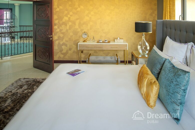 Dream Inn Dubai - Signature Villa