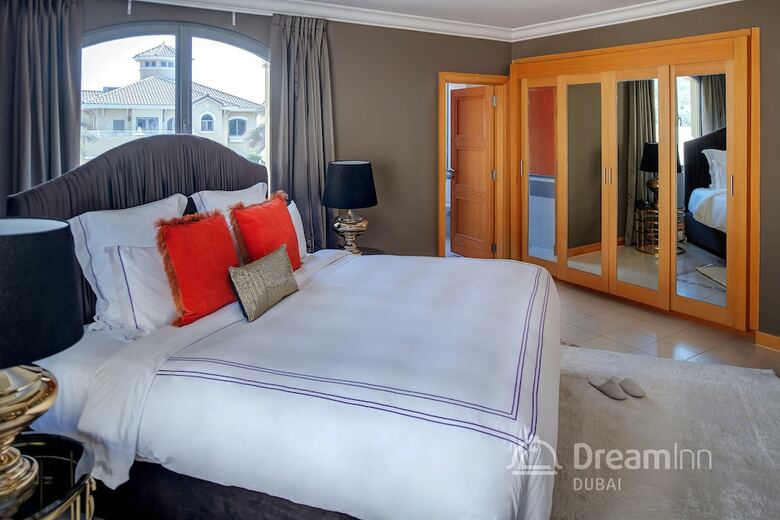 Dream Inn Dubai - Signature Villa