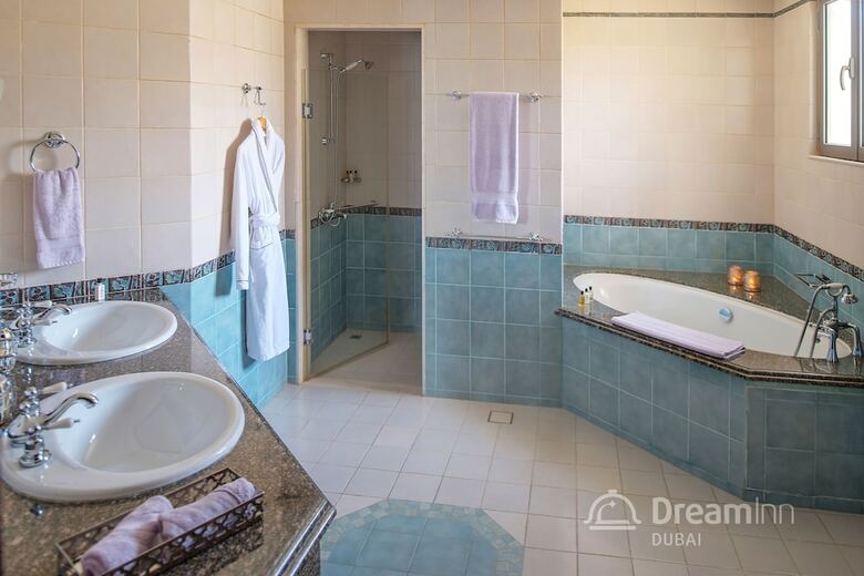 Dream Inn Dubai - Signature Villa