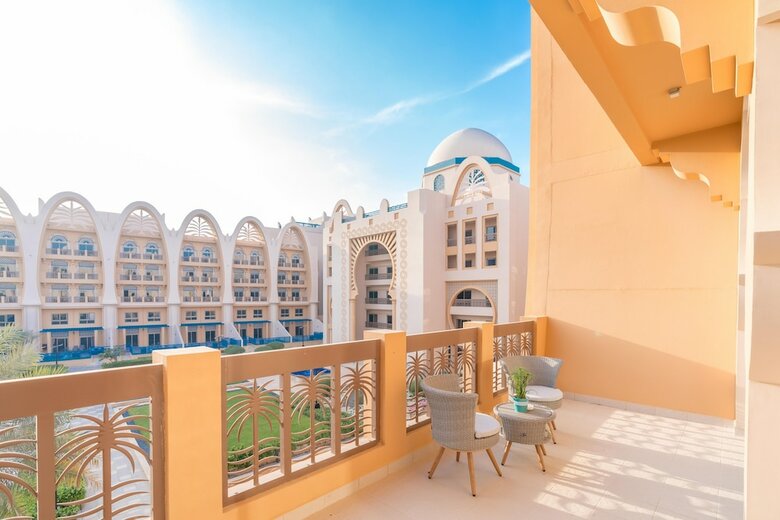 Simply Comfort Luxury Sarai Apartments