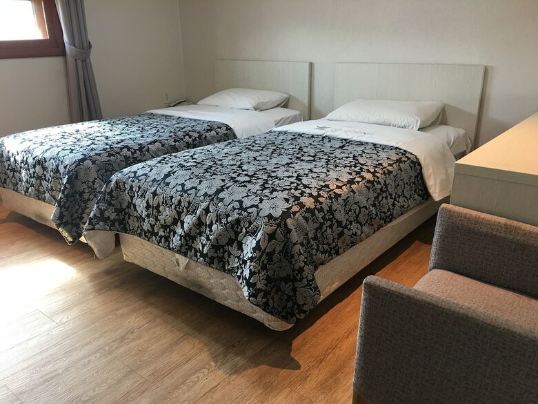 Gogoong Hotel
