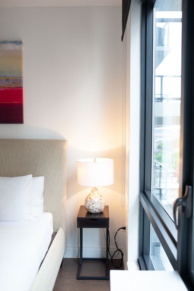Apartamentos Dharma Home Suites At The Arts District