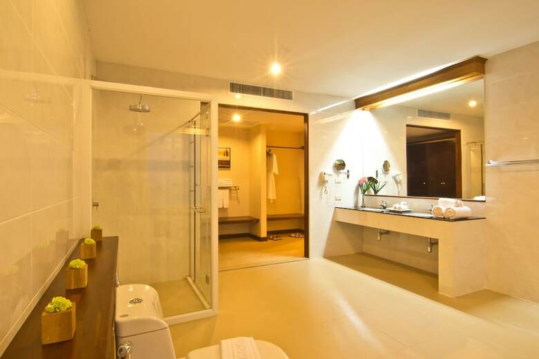 Champasak Grand Hotel