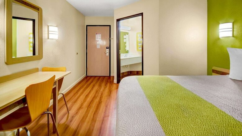 Motel 6 Lake Havasu, Az - Lakeside