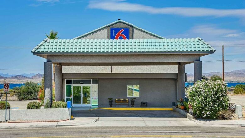 Motel 6 Lake Havasu, Az - Lakeside