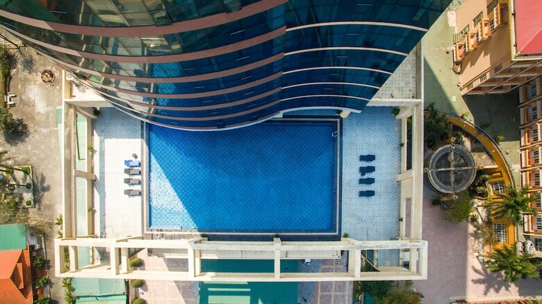 Muong Thanh Grand Cua Lo Hotel