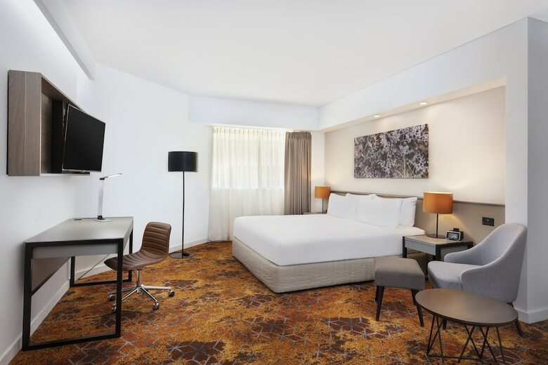 Hotel Crowne Plaza Alice Springs Lasseters