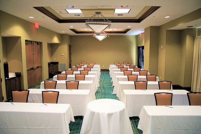 Hotel Springhill Suites By Marriott Norfolk Virginia Beach