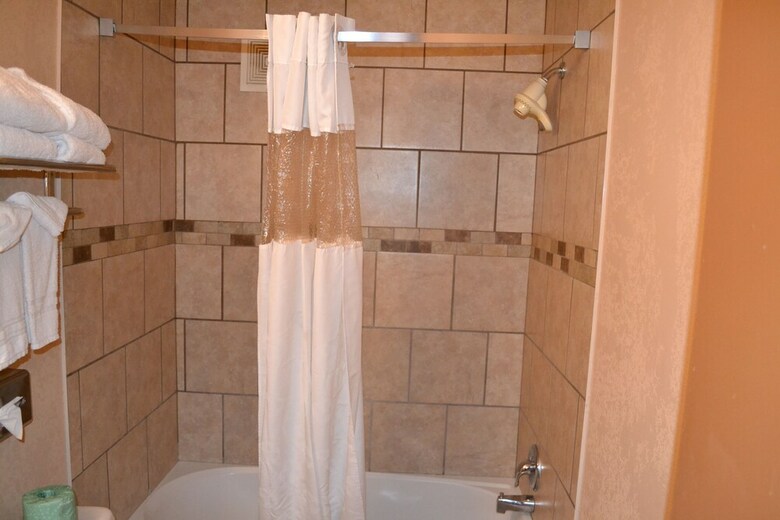 Hotel Ramada By Wyndham West Atlantic City