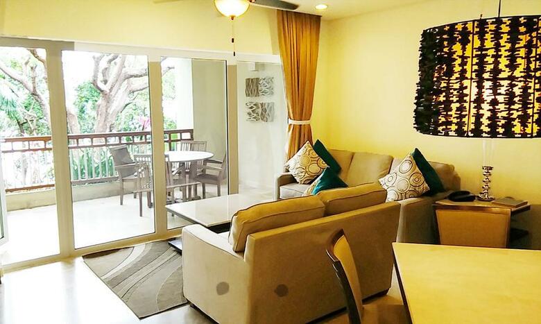 Hotel Grand Roatan Caribbean Resort
