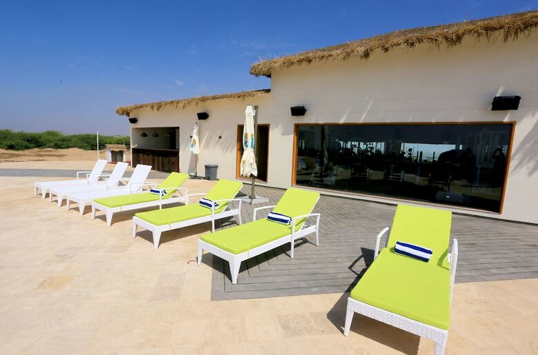 Hotel Serena Beach Resort