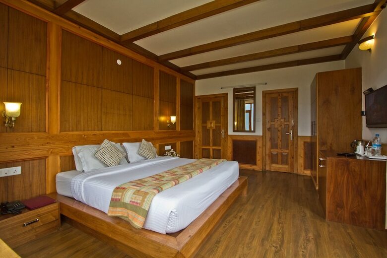 Hotel Vivaan The Sunrise Resort