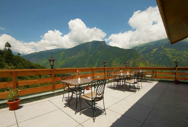 Hotel Vivaan The Sunrise Resort