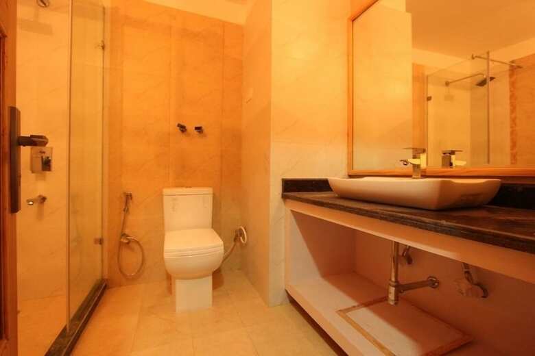 Hotel Vivaan The Sunrise Resort