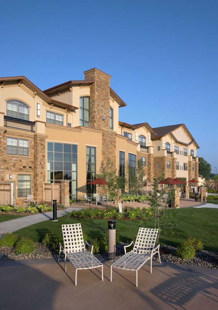 Clubhouse Hotel Suites Sioux Falls