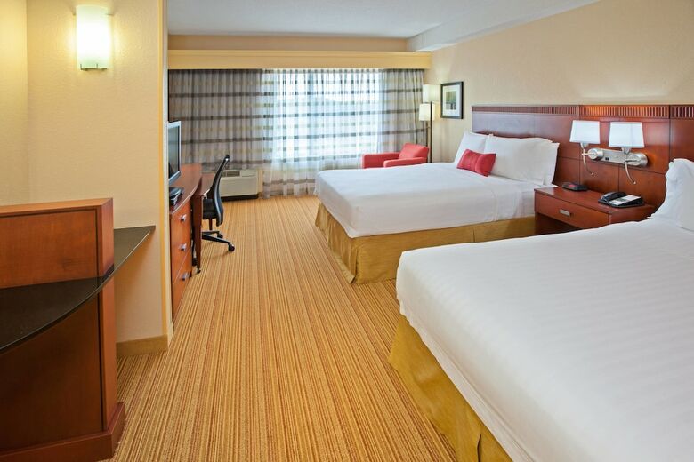 Hotel Courtyard By Marriott Louisville Northeast