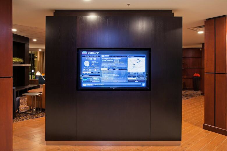 Hotel Courtyard By Marriott Louisville Northeast
