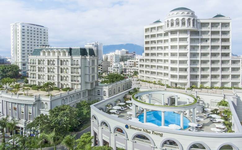 Sunrise Nha Trang Beach Hotel & Spa