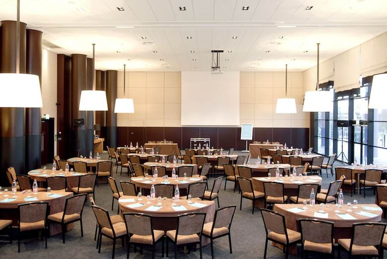 Hotel H�tel Barri�re L'h�tel Du Lac