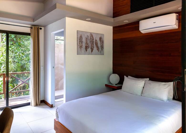 Tifakara Boutique Hotel & Birding Oasis