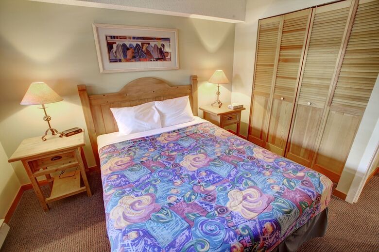 Resortquest At Lake Placid Lodge